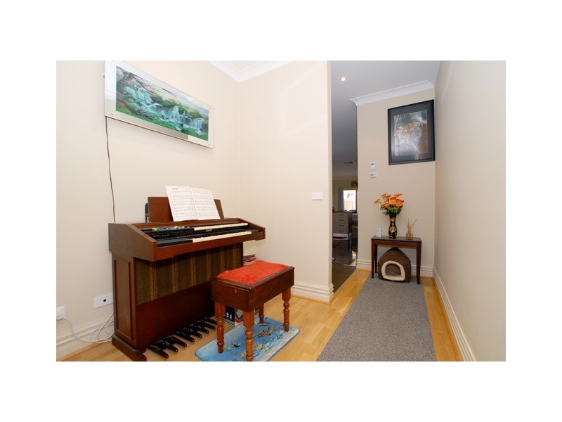 2/5 Samuel Court, Werribee VIC 3030