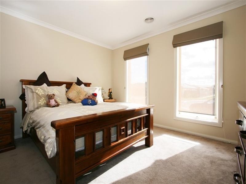 39 Hummingbird Boulevard, Tarneit VIC 3029