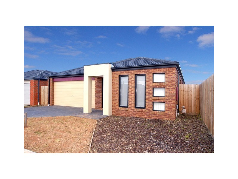 46 Lady Penrhyn Drive, Wyndham Vale VIC 3024