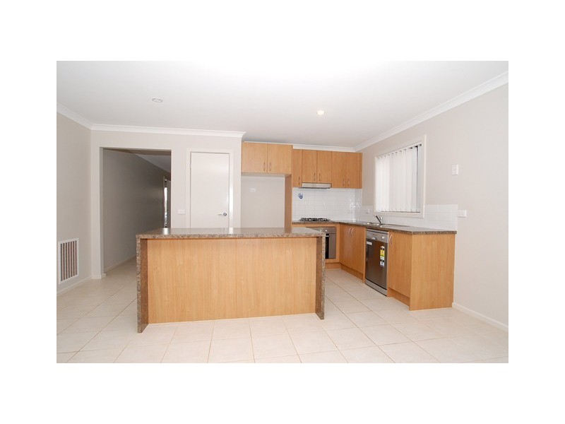 46 Lady Penrhyn Drive, Wyndham Vale VIC 3024