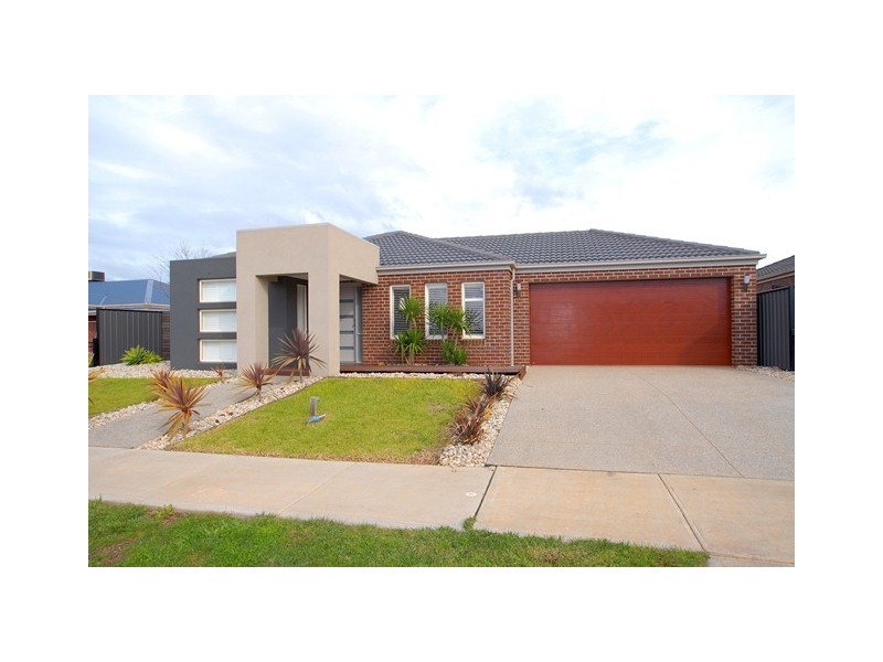 13 Kerlin Crescent, Tarneit VIC 3029