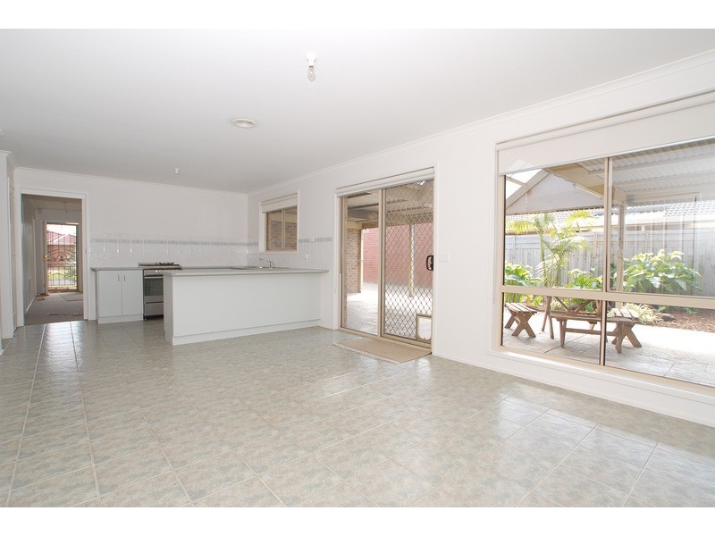 9 Flinders Crescent, Wyndham Vale VIC 3024