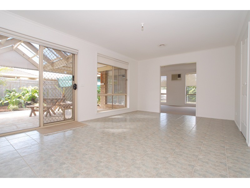 9 Flinders Crescent, Wyndham Vale VIC 3024