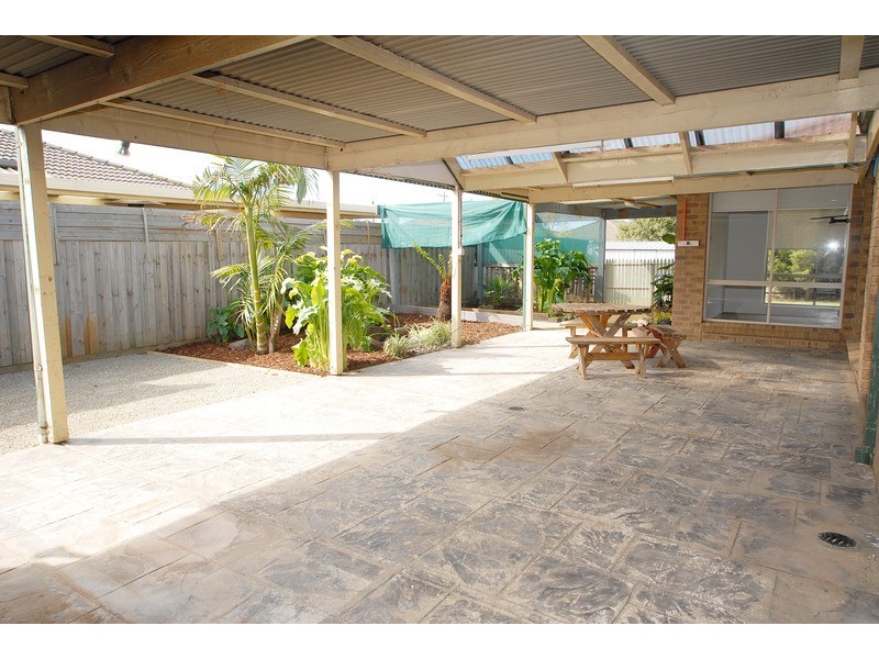 9 Flinders Crescent, Wyndham Vale VIC 3024