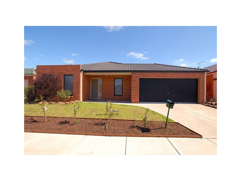 22 Eucumbene Road, Wyndham Vale VIC 3024