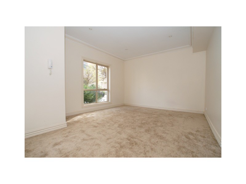 3/8-10 Coop Street, Werribee VIC 3030