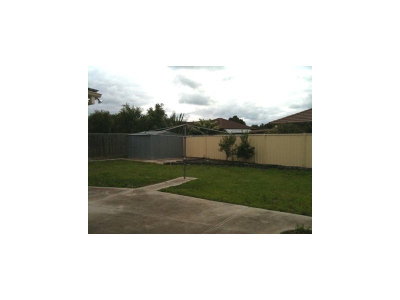 2 Swan Street, Werribee VIC 3030