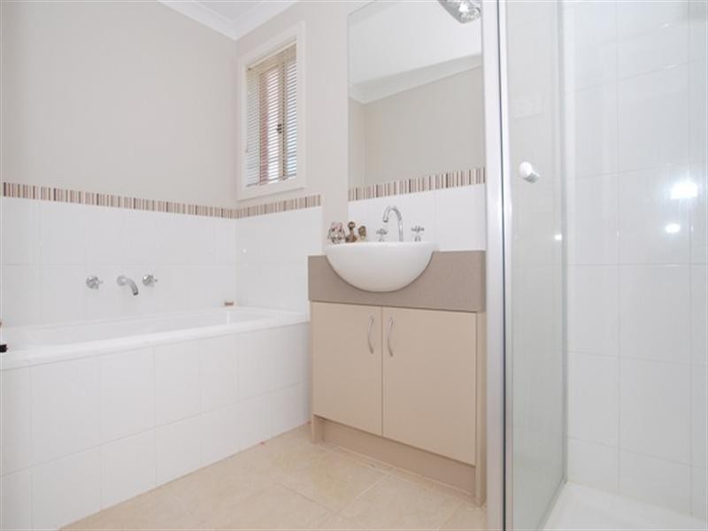 20 Crissa Street, Tarneit VIC 3029