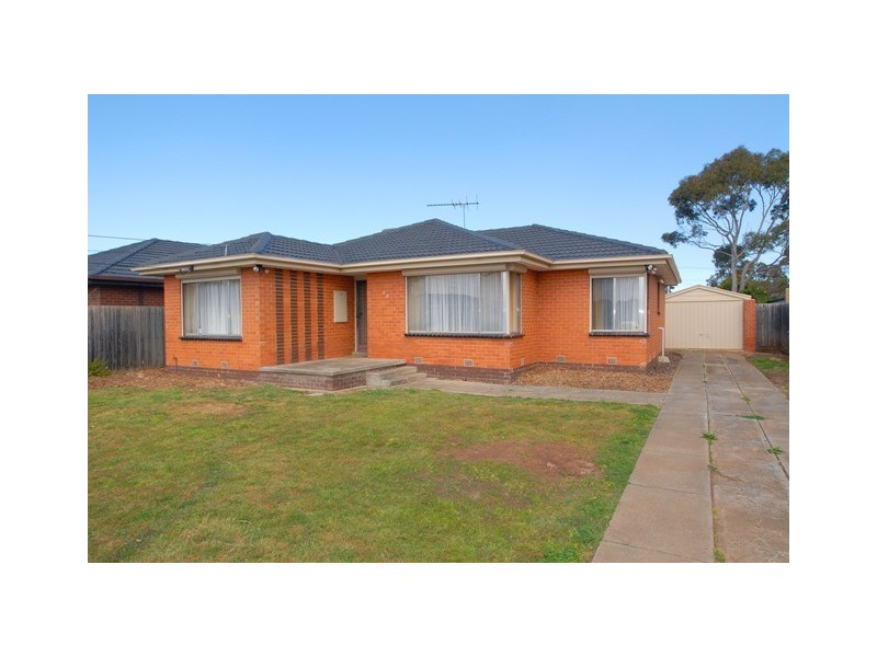33 Spring Drive, Hoppers Crossing VIC 3029