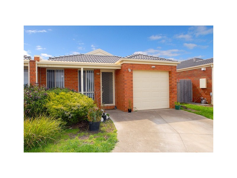 3 Amethyst Place, Werribee VIC 3030