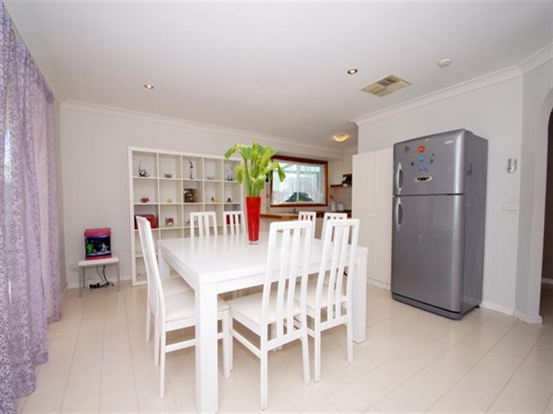 10 Freesia Court, Hoppers Crossing VIC 3029