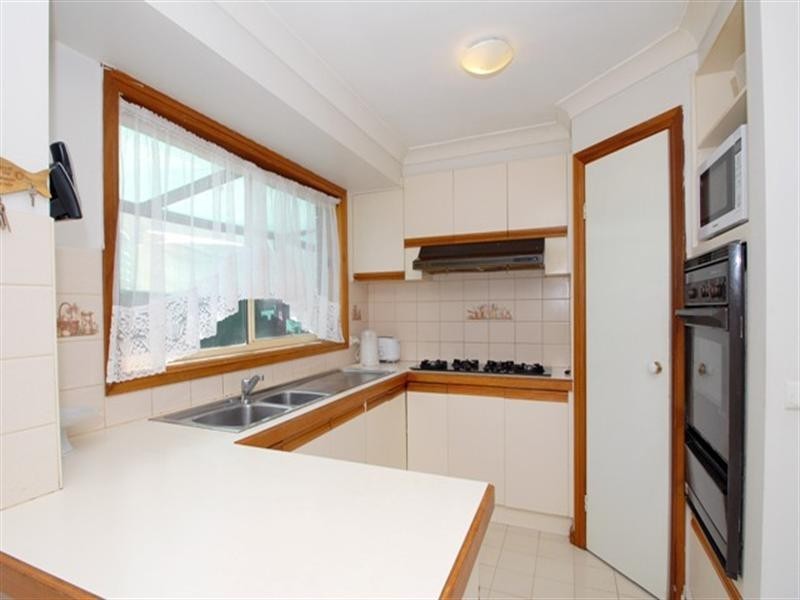 10 Freesia Court, Hoppers Crossing VIC 3029