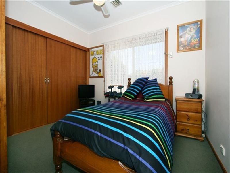 8 Sky Court, Werribee VIC 3030