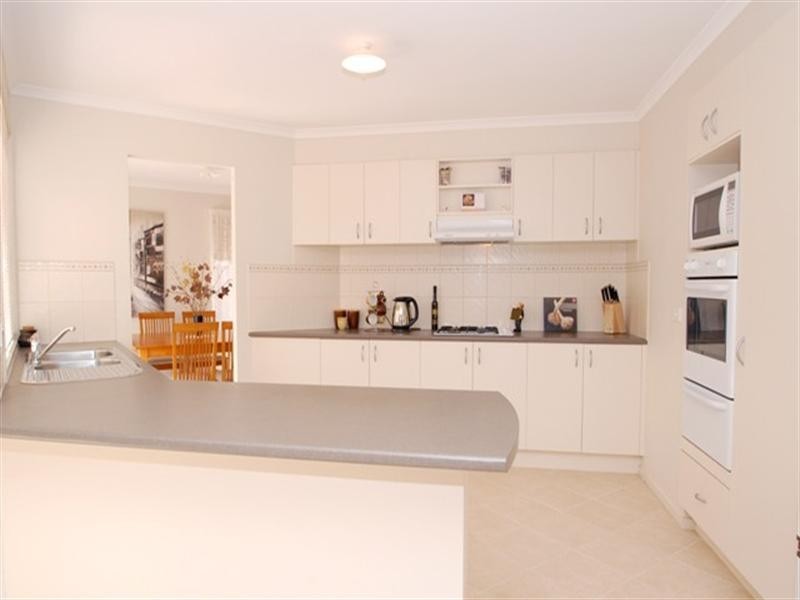 43 Kirkstone Road, Point Cook VIC 3030