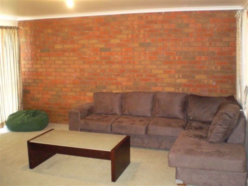 82 Silvereye Crescent, Werribee VIC 3030