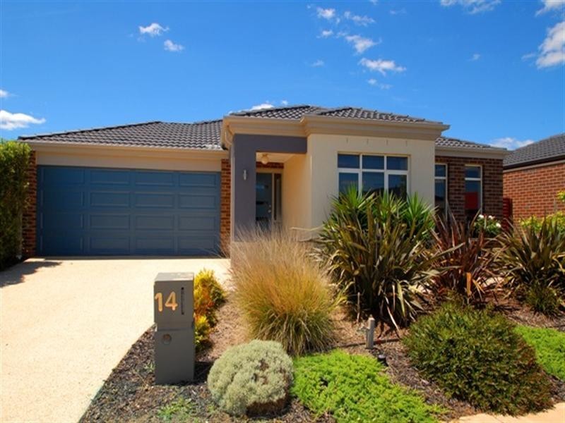14 Frogmouth Court, Williams Landing VIC 3027