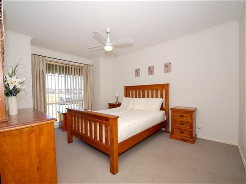 802 Armstrong Road, Wyndham Vale VIC 3024