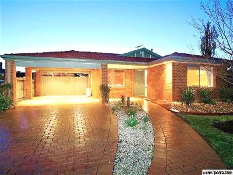 5 Derby Court, Wyndham Vale VIC 3024