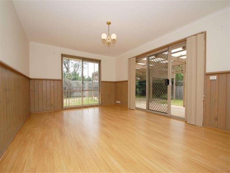 12 Burge Crescent, Hoppers Crossing VIC 3029