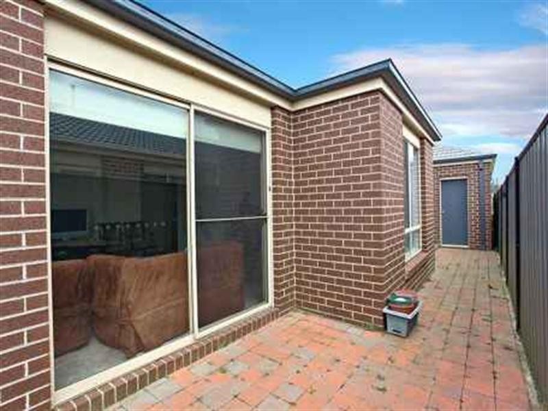 18 Harrington Street, Tarneit VIC 3029