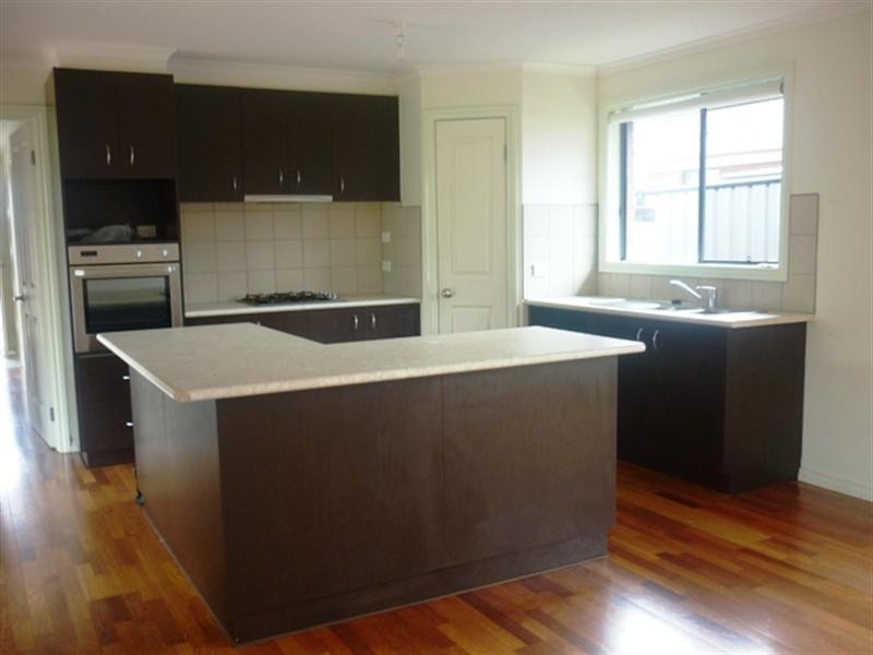 3 Oldbury Grange, Tarneit VIC 3029