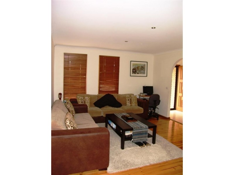 1/23 Edgar Street, Werribee VIC 3030