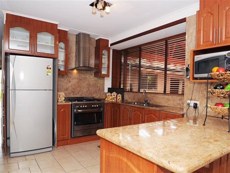 76 Virgilia Drive, Hoppers Crossing VIC 3029