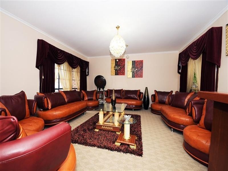 76 Virgilia Drive, Hoppers Crossing VIC 3029