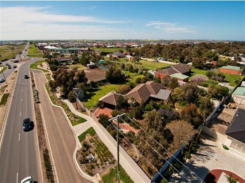 404 Derrimut Road, Hoppers Crossing VIC 3029
