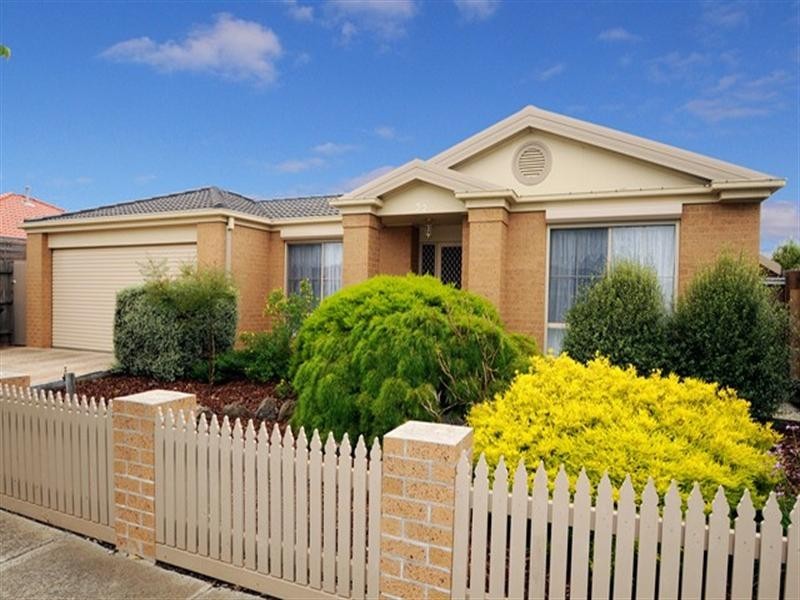 22 Castleton Avenue, Tarneit VIC 3029