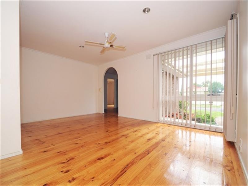 1 Somerset Close, Werribee VIC 3030