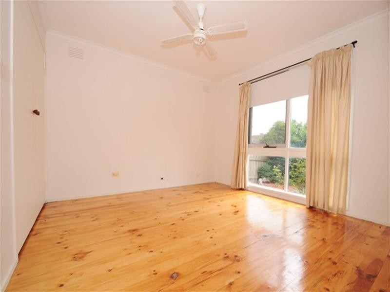 1 Somerset Close, Werribee VIC 3030