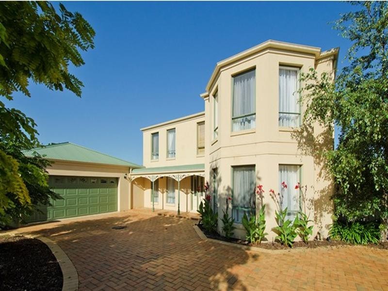 2 Waterfront Boulevard, Werribee VIC 3030