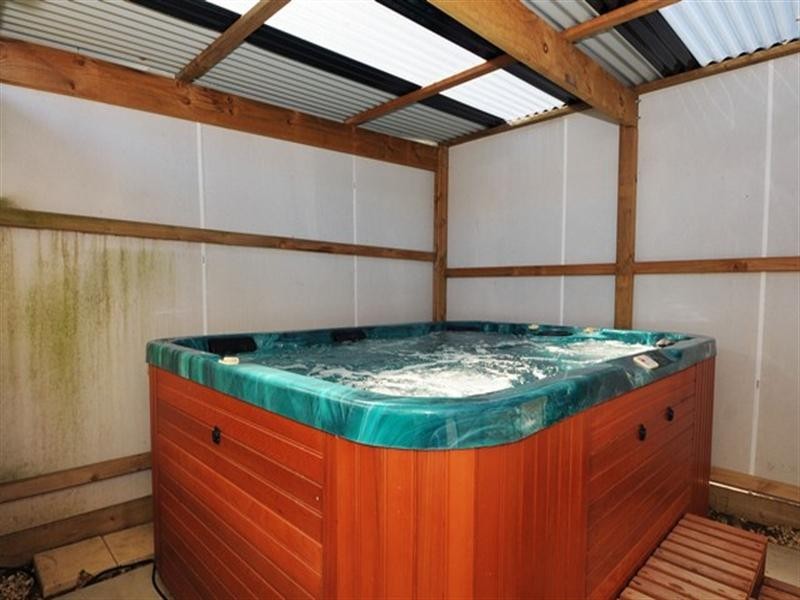 42 Sanderling Street, Werribee VIC 3030