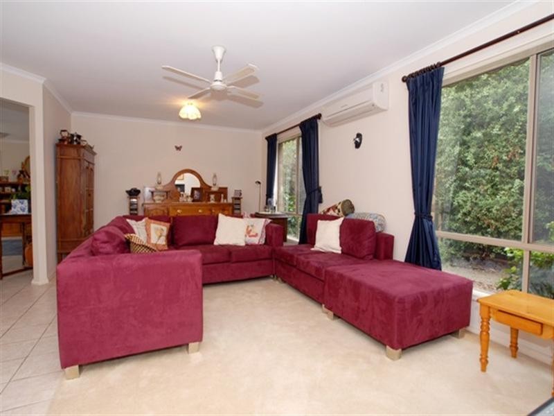 2 Chelsea Close, Wyndham Vale VIC 3024