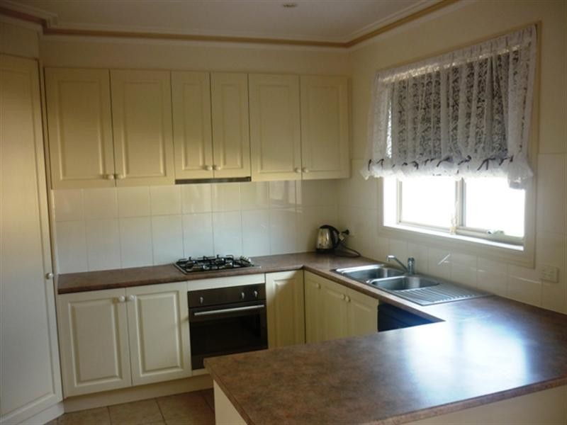 3/8-10 Coop Street, Werribee VIC 3030