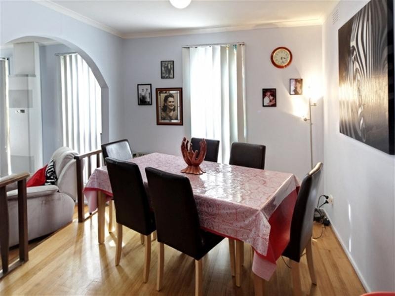 1 Clay Avenue, Hoppers Crossing VIC 3029