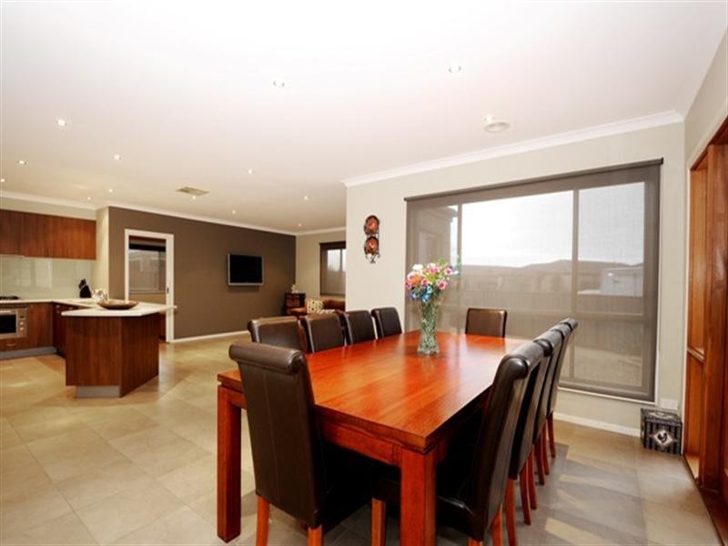 13 Loma Court, Tarneit VIC 3029