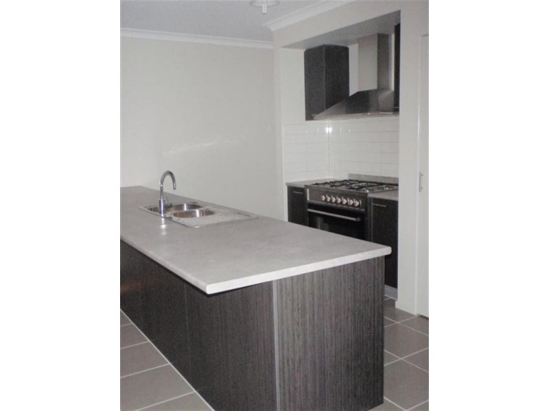 11 Brimstone Drive, Tarneit VIC 3029