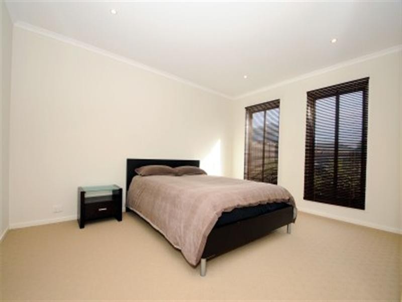 4 Zizina Avenue, Tarneit VIC 3029