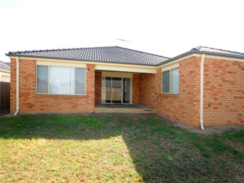 4 Zizina Avenue, Tarneit VIC 3029