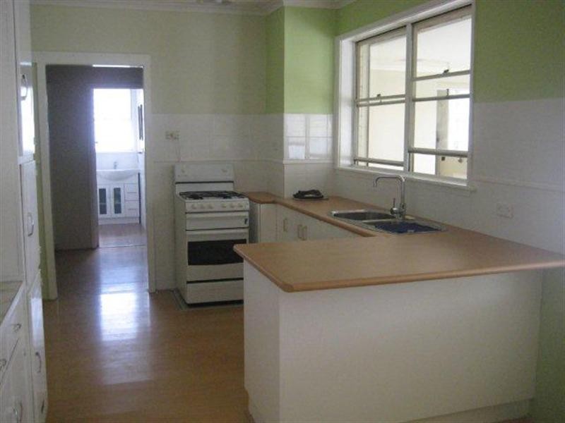 6 Centenary Crescent, Werribee VIC 3030