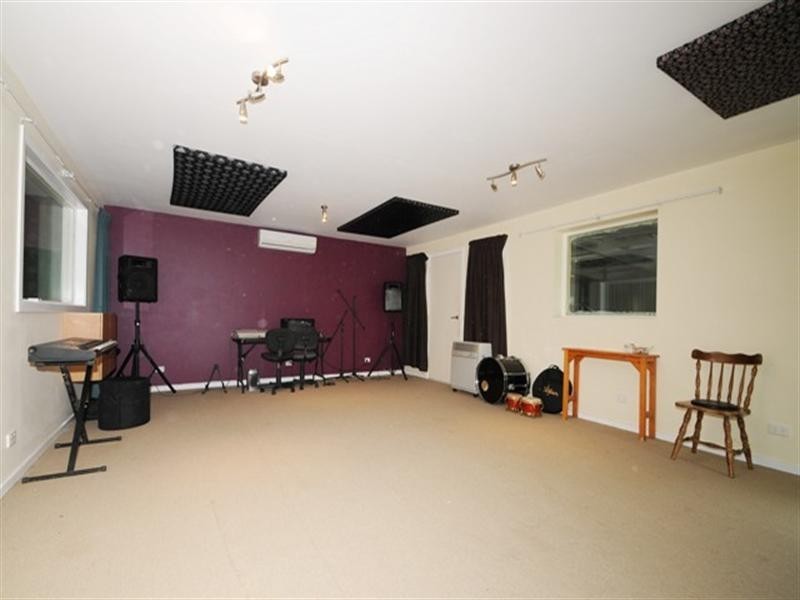 21 Empire Drive, Hoppers Crossing VIC 3029