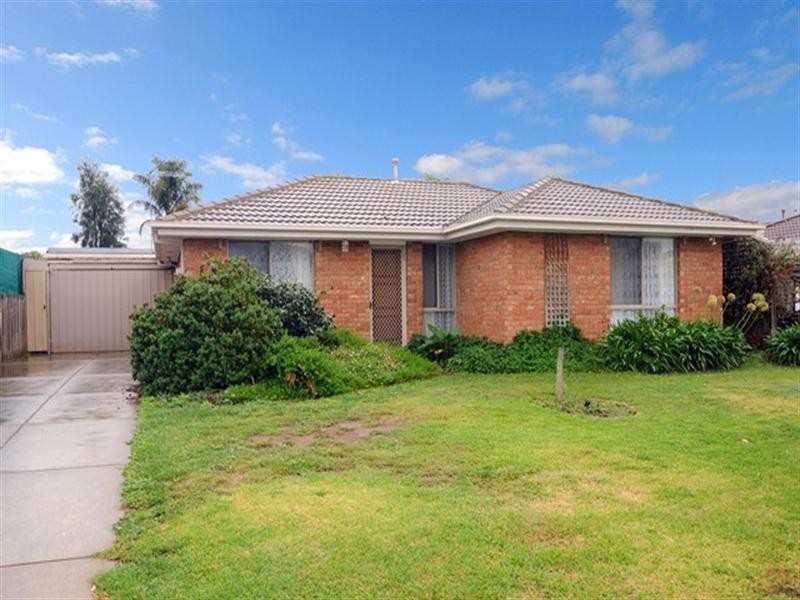 13 Englefield Court, Werribee VIC 3030