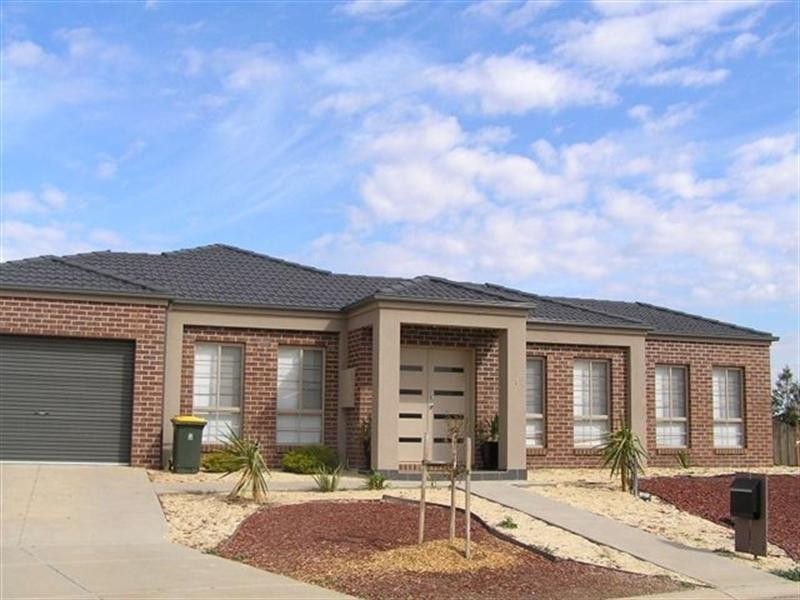 1/1 Bellworth Avenue, Tarneit VIC 3029