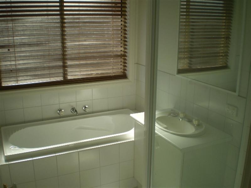 1/53 Sycamore Street, Hoppers Crossing VIC 3029