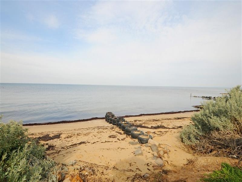 20 Campbells Cove, Werribee South VIC 3030 the real estate agency Withdrawn