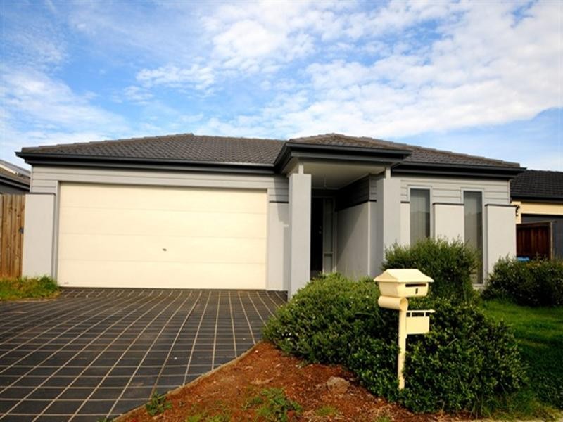 8 Hamish Drive, Tarneit VIC 3029