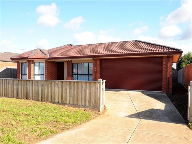 9 Ozzimo Way, Werribee VIC 3030