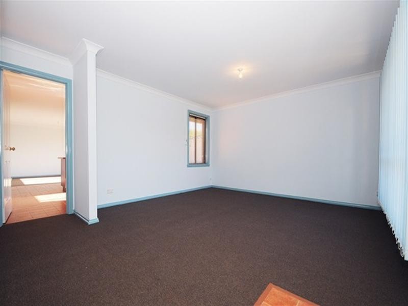 9 Ozzimo Way, Werribee VIC 3030